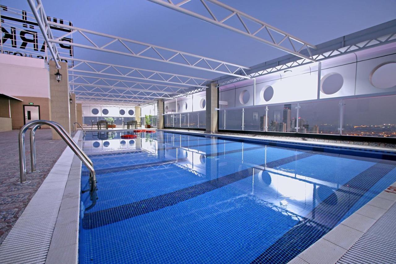 Park Regis Lotus Hotel Manamah Buitenkant foto