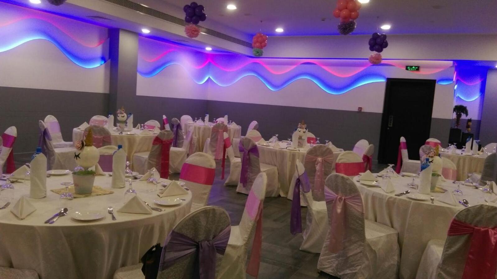 Park Regis Lotus Hotel Manamah Buitenkant foto