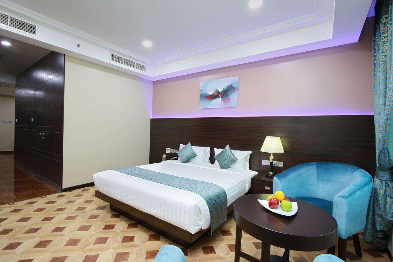 Park Regis Lotus Hotel Manamah Buitenkant foto